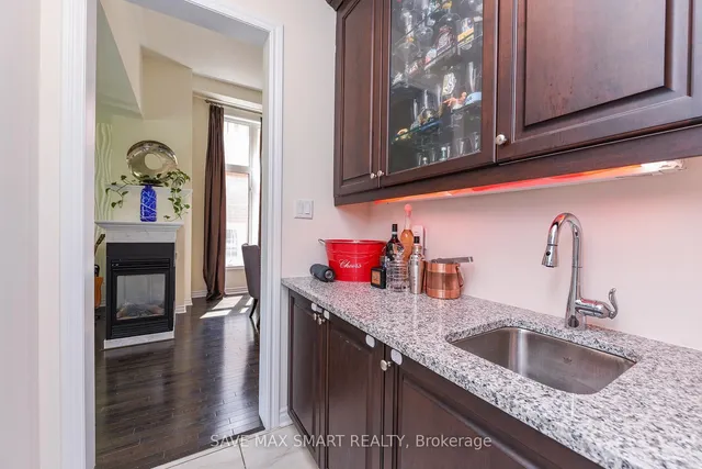 Additional image 15 of 13 Royal west Dr