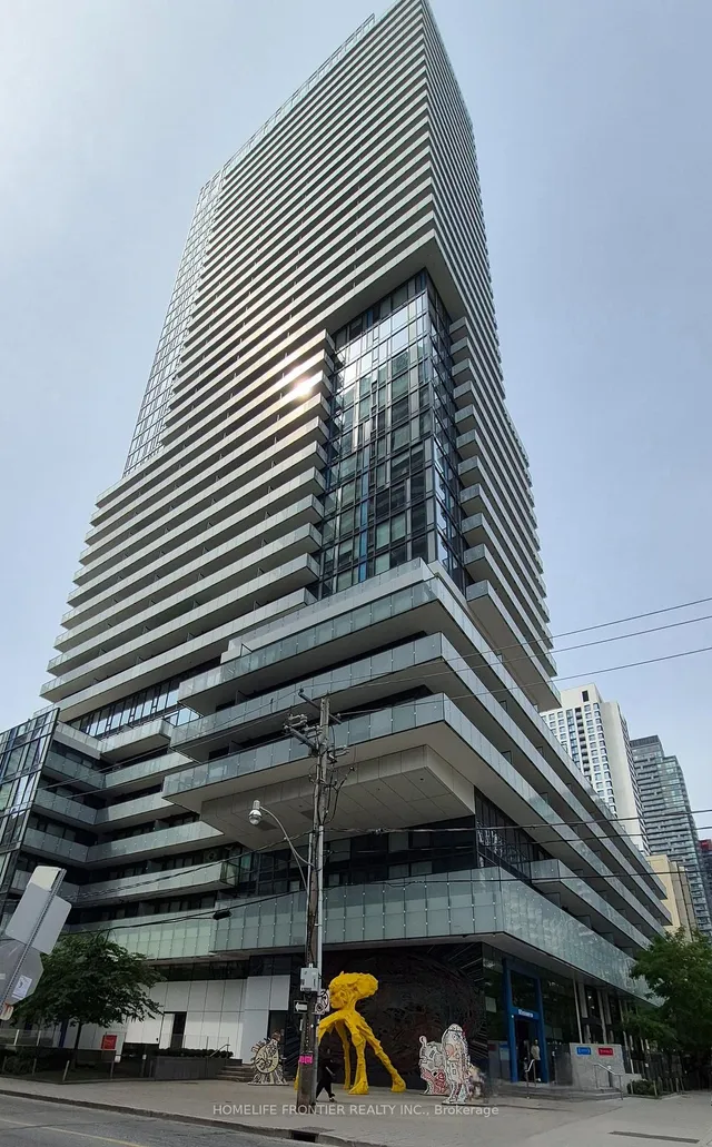 161 Roehampton Ave Unit 226