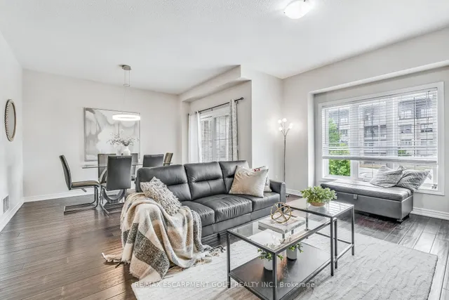 Additional image 18 of 16 Lakefront Dr