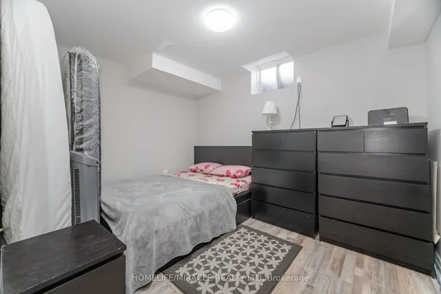 Additional image 42 of 110 Lloyd Sanderson Dr