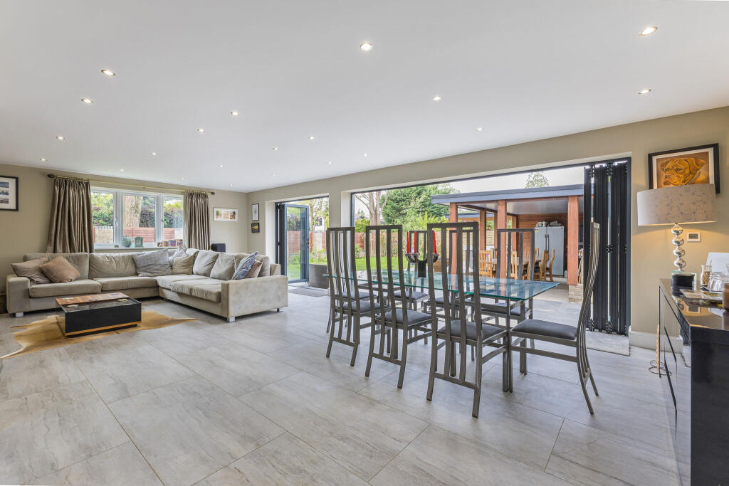 Additional image 5 of Blackmore Way, Wheathampstead, AL4
