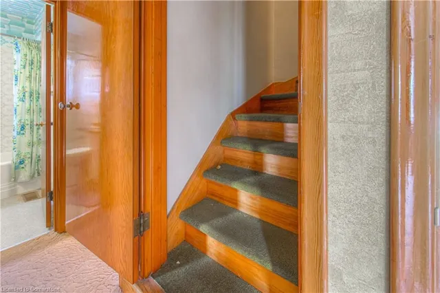 Additional image 17 of 48 Englewood Pl