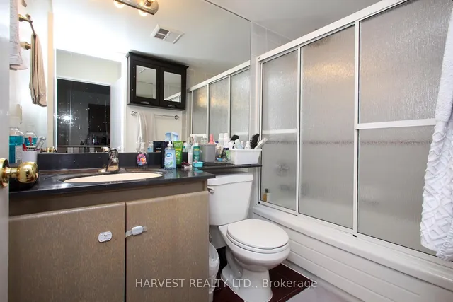 Additional image 22 of 750 Bay St Unit 3303