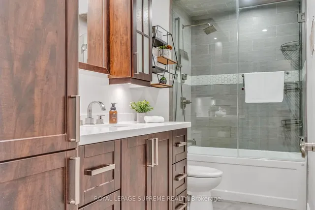 Additional image 25 of 40 Petunias Rd