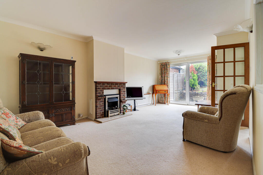 Additional image 2 of Waveney Road, Harpenden, AL5