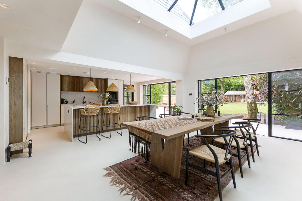 Additional image 13 of The Broadway, Wheathampstead, AL4