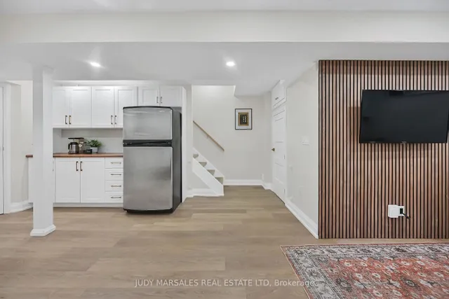 Additional image 28 of 67 Erie Ave