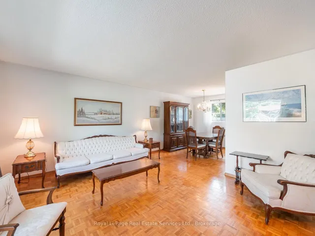 房产图片 12 - 1 Mosswood Lane