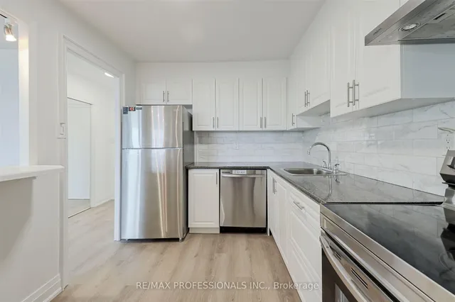 Additional image 19 of 11 Neilson Dr Unit 502