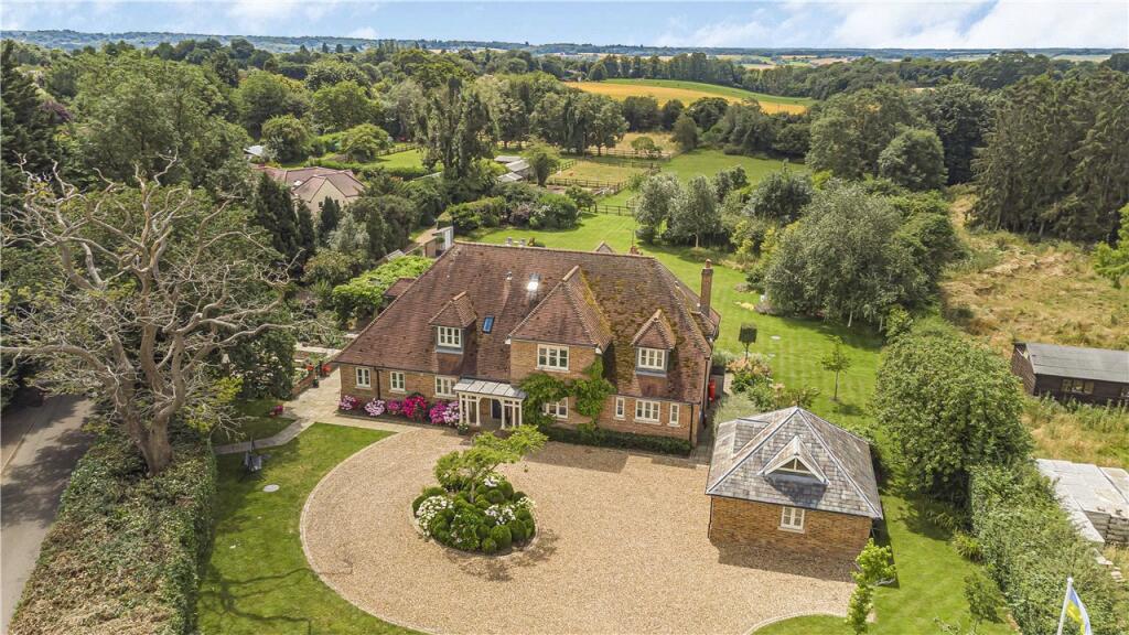 Additional image 29 of Pottersheath Road, Welwyn, Hertfordshire, AL6