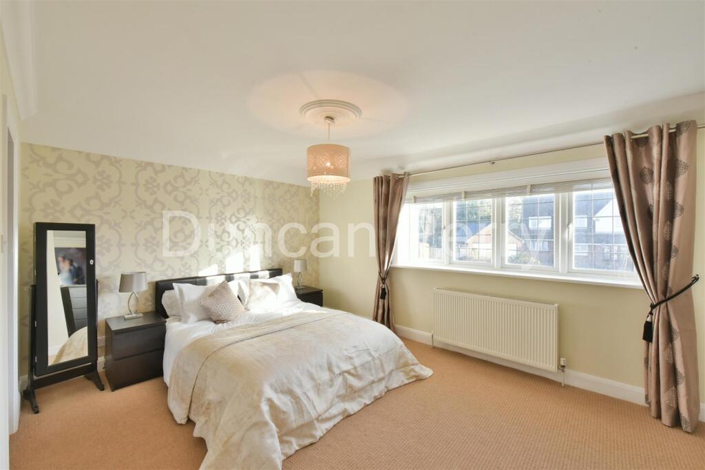 Additional image 10 of Moffats Lane, Brookmans Park, Herts