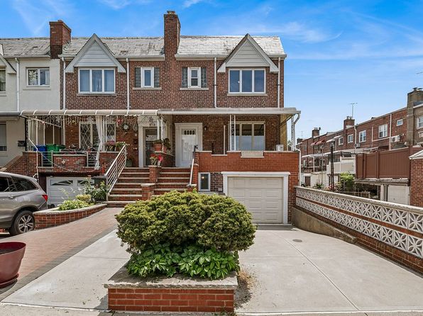 8112 62nd Ave, Flushing, NY 11379