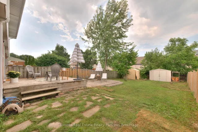 Additional image 27 of 31 Roberts Cres