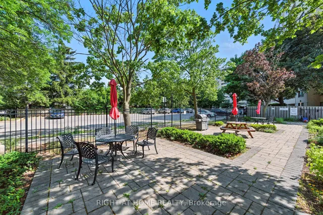 Additional image 33 of 700 Dynes Rd Unit 1008