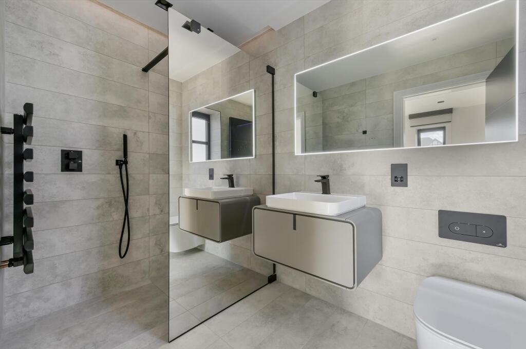 Additional image 47 of Brookmans Avenue, Brookmans Park, Hatfield, Hertfordshire, AL9