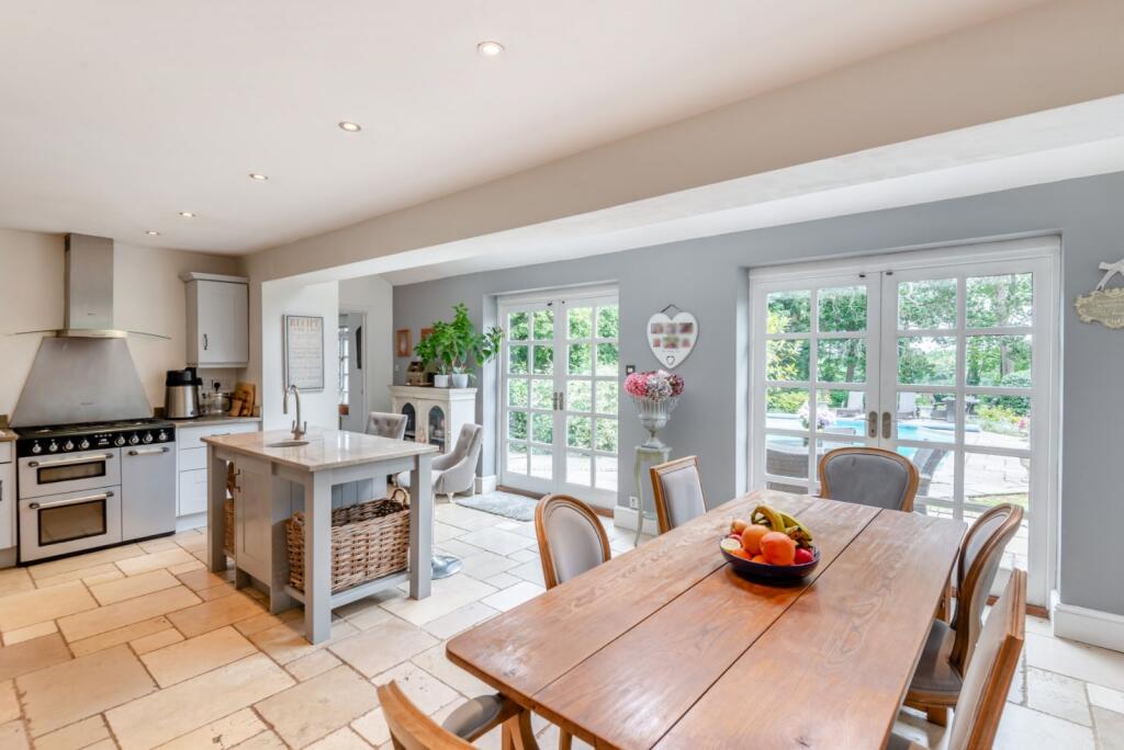 Additional image 19 of Chamberlaines, Harpenden, Hertfordshire
