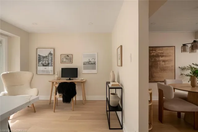 房产图片 28 - 803 Hyde Rd 单元3