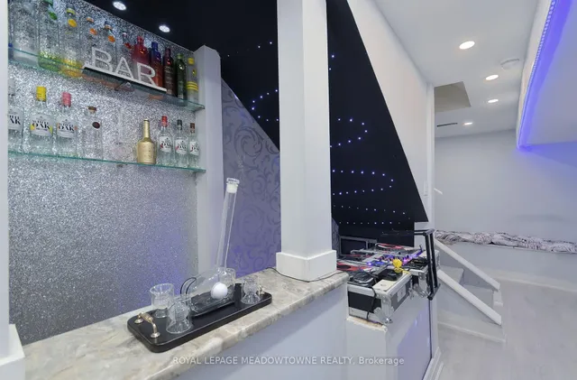 Additional image 39 of 21 Labrish Rd