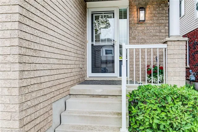 Additional image 33 of 54 Huck Cres