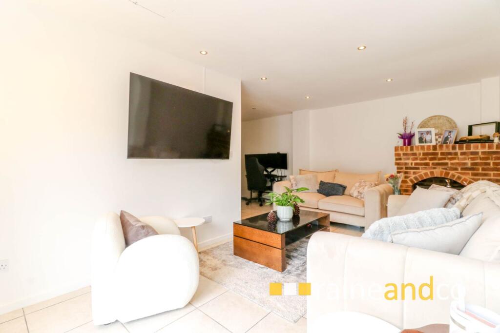 Additional image 63 of St Albans Road West, Hatfield