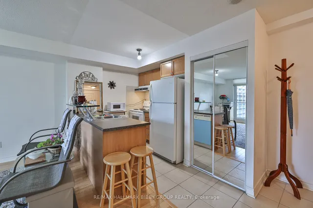 Additional image 10 of 70 High Park Ave Unit 1304