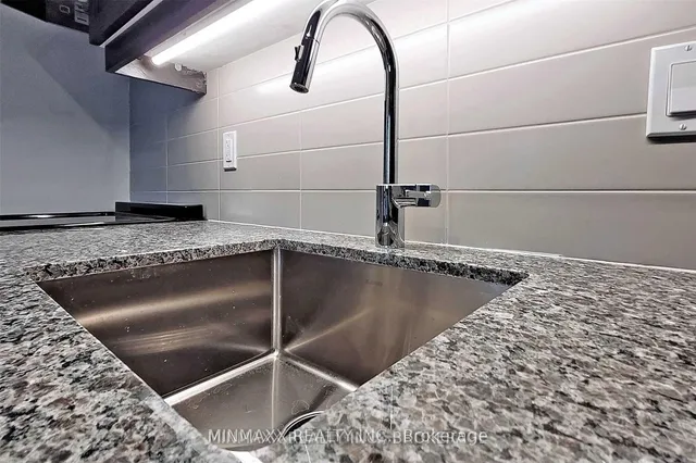 房产图片 30 - 1050 Main St 单元222