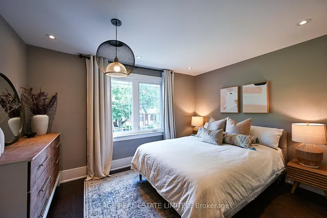 Additional image 13 of 408 Davisville Ave