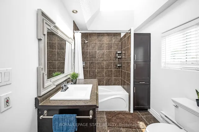 Additional image 27 of 100 Munn St