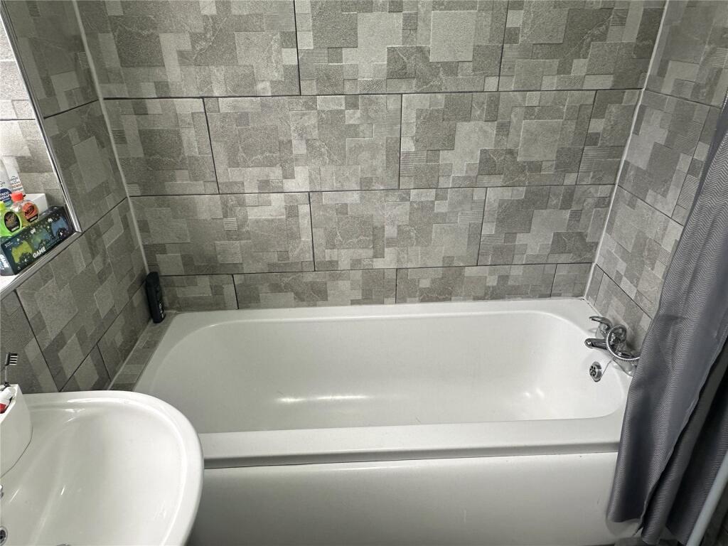 Additional image 6 of Gayhurst Drive, Birmingham, West Midlands, B25