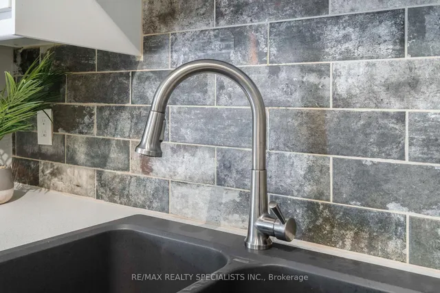 Additional image 7 of 341 Wilson Dr Unit 9