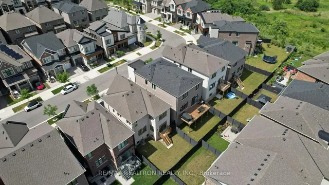 Additional image 42 of 1444 Varelas Passage