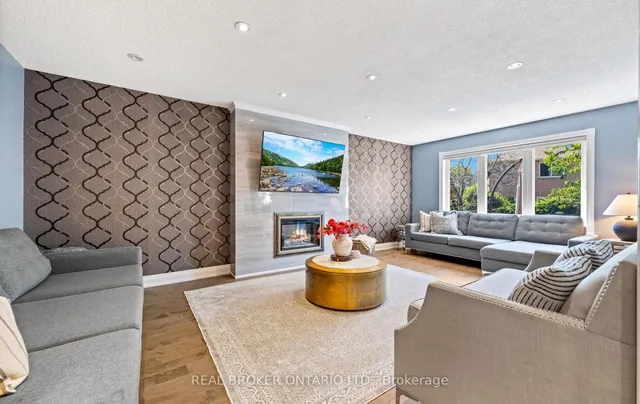 Additional image 14 of 4231 Highgate Cres