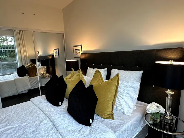 Additional image 12 of 6 Rosebank Dr Unit B