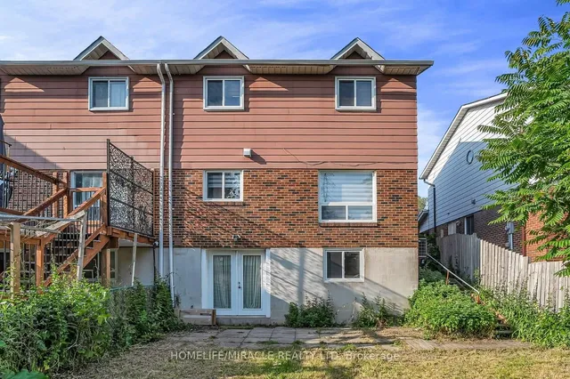 Additional image 26 of 102 Micmac Cres