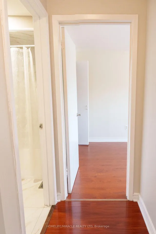 Additional image 13 of 43 Lexington Ave Unit 40