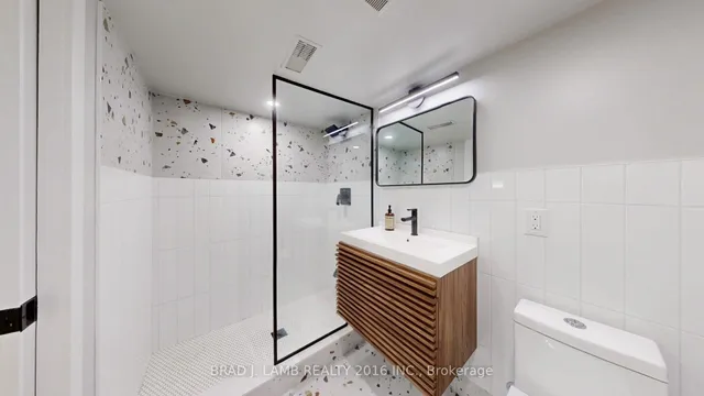 Additional image 45 of 4 Manchester Ave