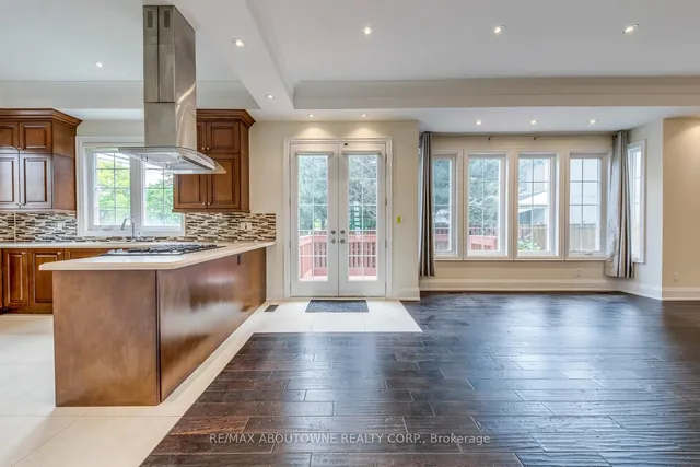 Additional image 11 of 319 Holmes Ave