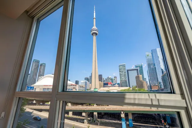 Additional image 22 of 228 Queens Quay Unit 702