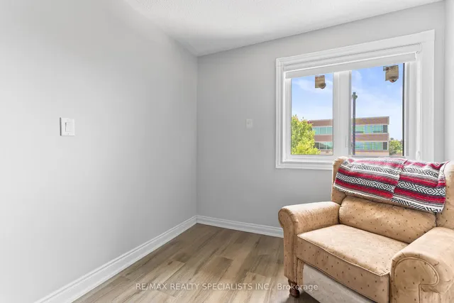 Additional image 37 of 60 Sunny Meadow Blvd