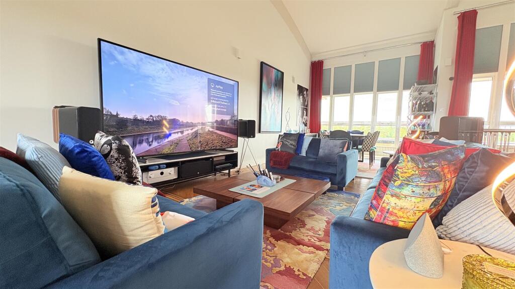 Additional image 13 of Penthouse Suite, Britannic Park, Moseley, Birmingham