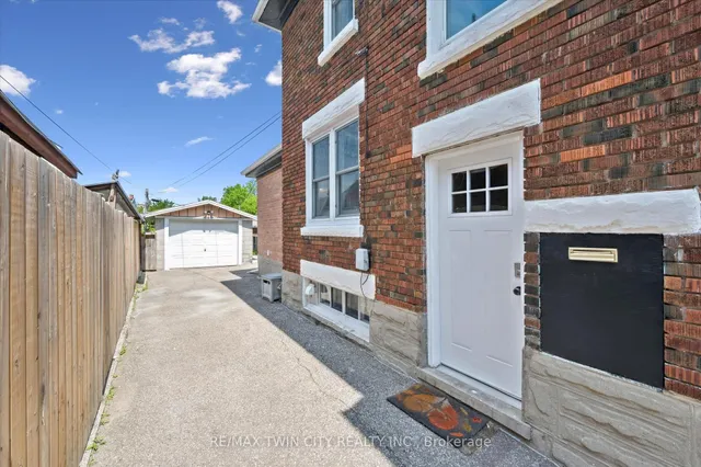 Additional image 33 of 66 Cherry St