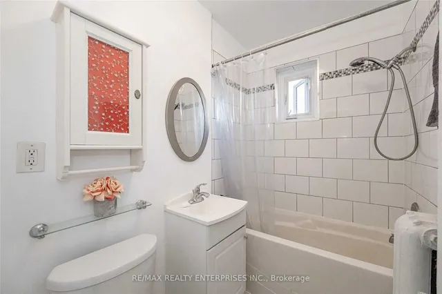 Additional image 26 of 285 King St Unit 6