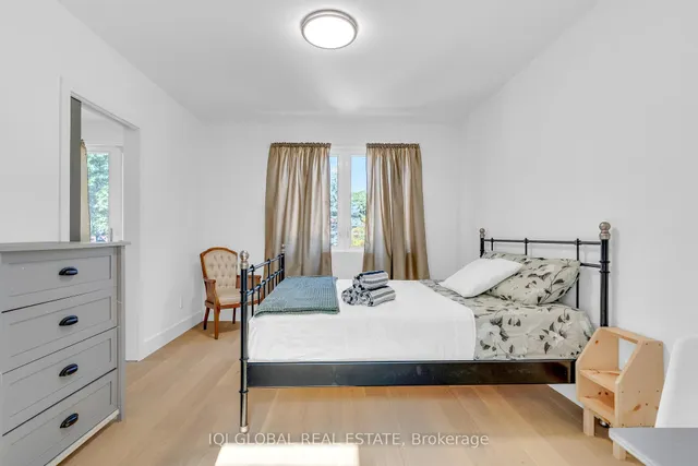 Additional image 22 of 47 Manderley Dr