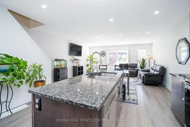 Additional image 16 of 504 WOODLEA Crt