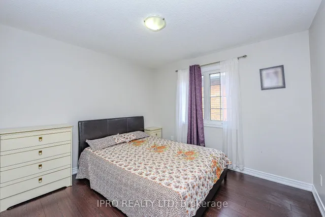 Additional image 28 of 44 Templehill Rd