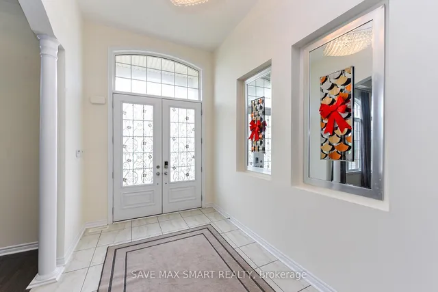 Additional image 3 of 13 Royal west Dr