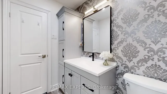 Additional image 28 of 105 Mercury Rd