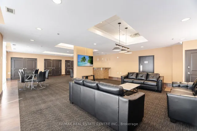 Additional image 41 of 872 Sheppard Ave Unit 616