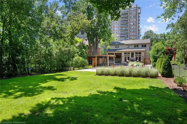 Additional image 40 of 373 Torrance St