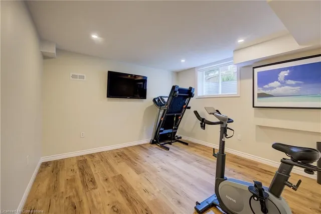 Additional image 32 of 51 Frey Cres